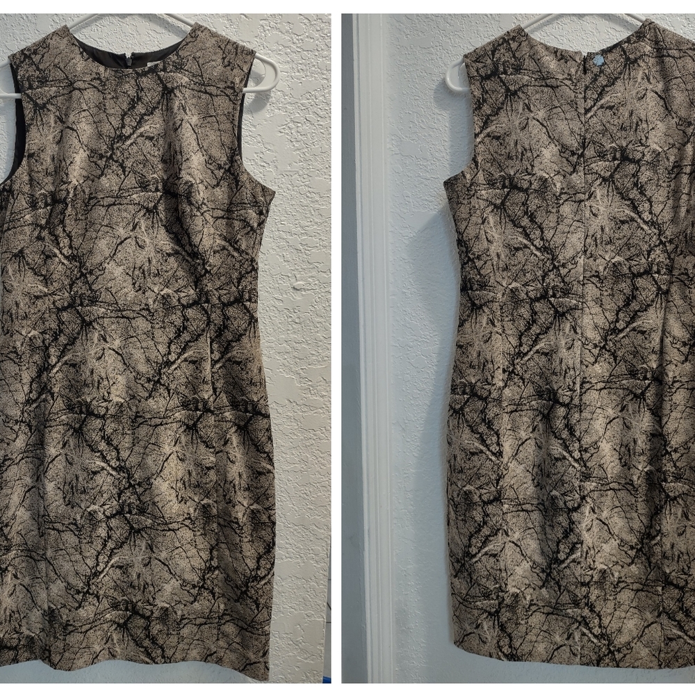 Gianni Versace collection AUTHENTIC DRESS LINED, Sheath. LIKE NEW SIZE 10 / 44